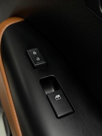 Kia Mohave I Рестайлинг с пробегом 2018 года, цена 2 890 000 рублей, 186000 км, внедорожник, Автокод Объявления