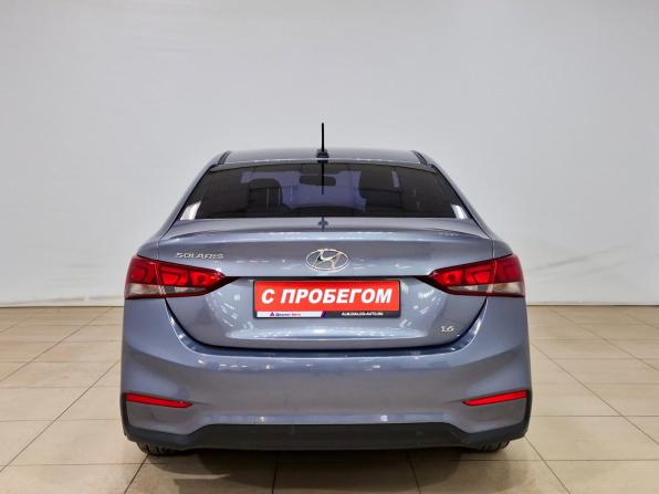 Hyundai Solaris II с пробегом 2017 года, цена 895 000 рублей, 245617 км, седан, Автокод Объявления