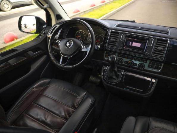 Volkswagen Multivan T6 с пробегом 2016 года, цена 3 990 000 рублей, 204610 км, минивэн, Автокод Объявления