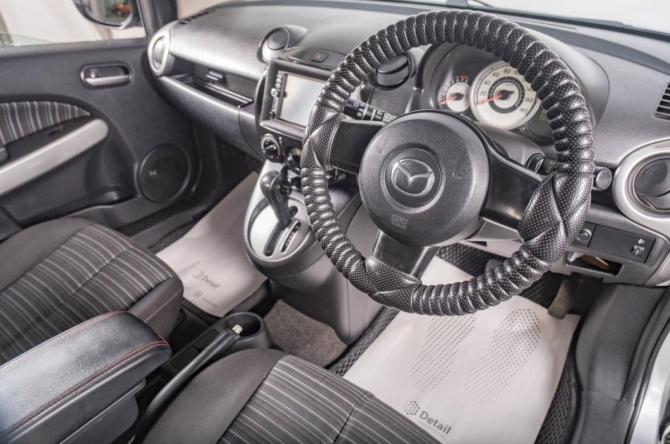 Mazda Demio III (DE) с пробегом 2009 года, цена 629 000 рублей, 206000 км, хэтчбек, Автокод Объявления