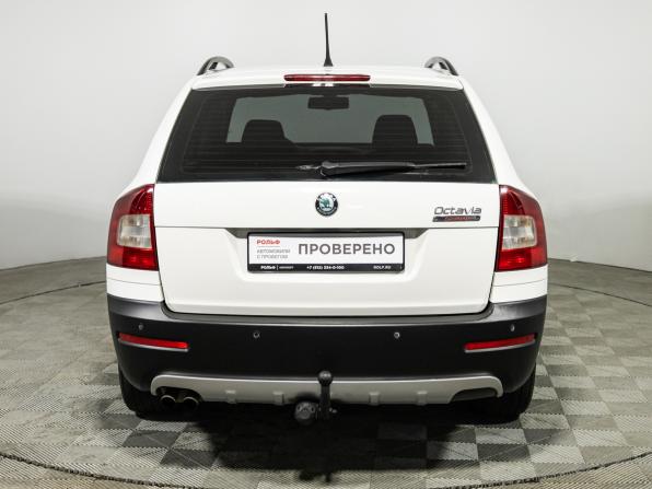 Skoda Octavia II (A5) Рестайлинг с пробегом 2012 года, цена 899 585 рублей, 309831 км, универсал, Автокод Объявления