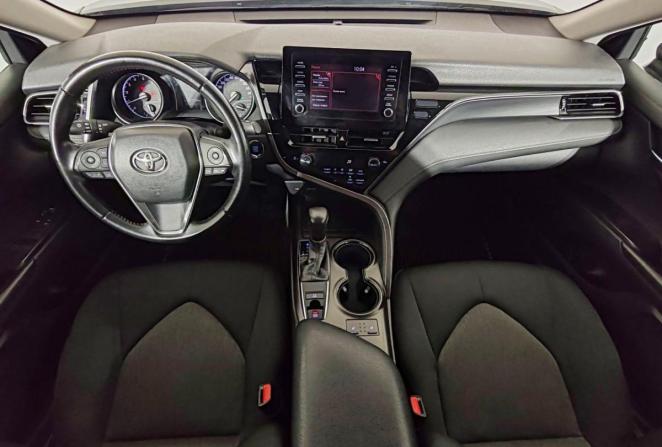 Toyota Camry VIII (XV70) Рестайлинг с пробегом 2021 года, цена 2 580 000 рублей, 112021 км, седан, Автокод Объявления