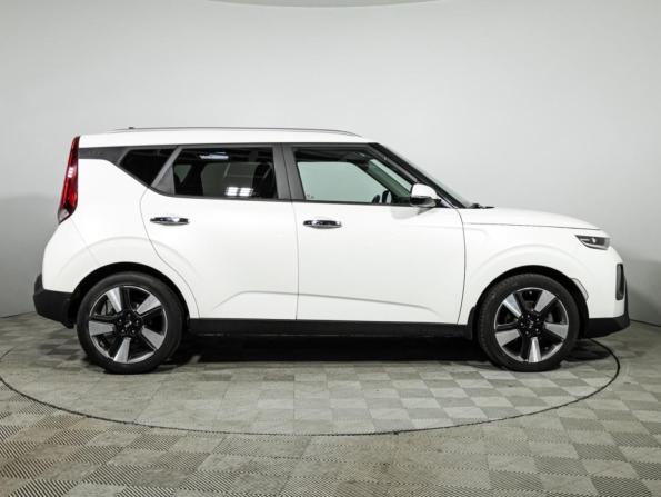 Kia Soul III с пробегом 2021 года, цена 1 949 700 рублей, 128000 км, хэтчбек, Автокод Объявления