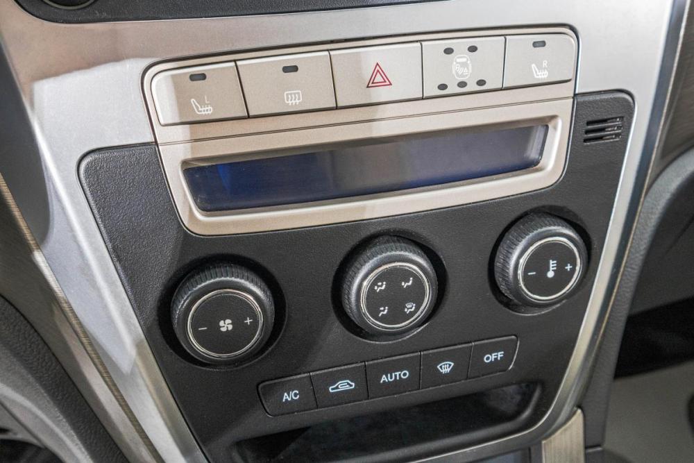 Geely Emgrand X7 I Барнаул  - изображение 20