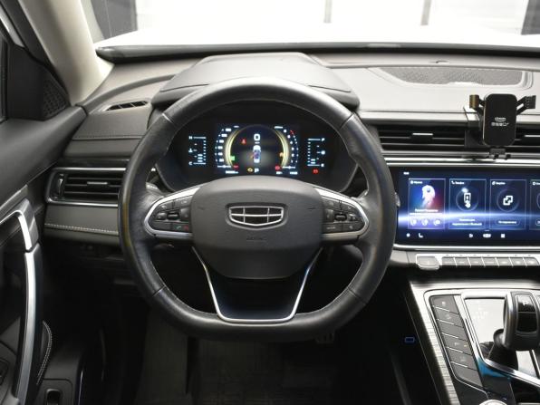 Geely Atlas Pro с пробегом 2022 года, цена 1 825 000 рублей, 68000 км, внедорожник, Автокод Объявления