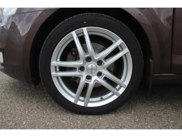 Skoda Octavia III (A7) с пробегом 2016 года, цена 1 480 000 рублей, 184370 км, лифтбек, Автокод Объявления