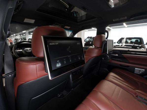 Lexus LX III Рестайлинг 2 с пробегом 2018 года, цена 9 100 000 рублей, 104122 км, внедорожник, Автокод Объявления