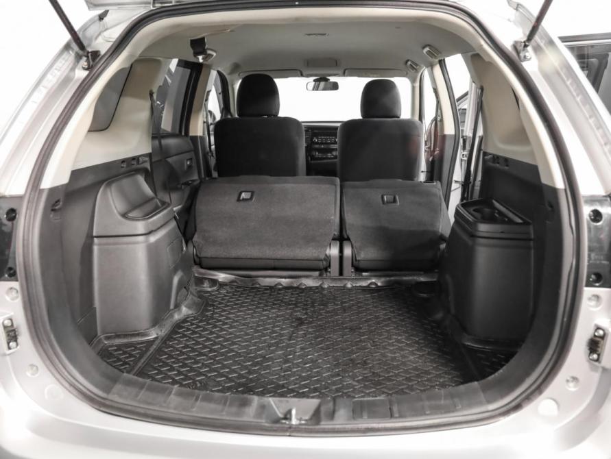 Mitsubishi Outlander III Рестайлинг 2 Санкт-Петербург  - изображение 25