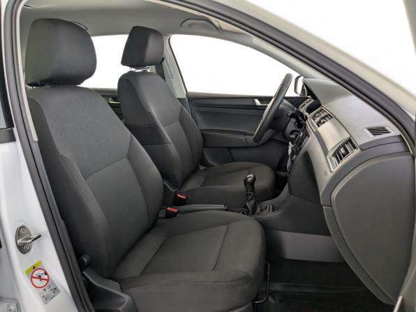 Skoda Rapid I Рестайлинг с пробегом 2019 года, цена 875 000 рублей, 167505 км, лифтбек, Автокод Объявления