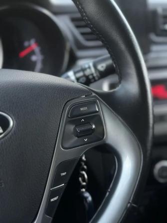 Kia Rio III Рестайлинг с пробегом 2017 года, цена 1 120 000 рублей, 175000 км, седан, Автокод Объявления