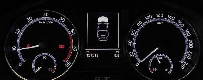 Skoda Rapid I Рестайлинг с пробегом 2017 года, цена 1 245 000 рублей, 151519 км, лифтбек, Автокод Объявления