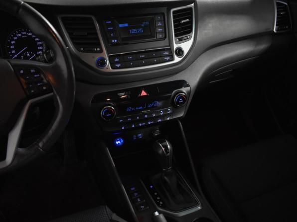 Hyundai Tucson III с пробегом 2016 года, цена 1 540 000 рублей, 181905 км, внедорожник, Автокод Объявления