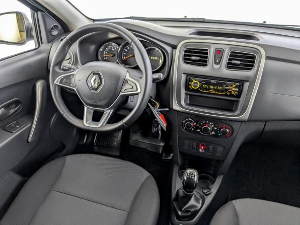 Renault Logan II Рестайлинг с пробегом 2019 года, цена 1 125 000 рублей, 84631 км, седан, Автокод Объявления