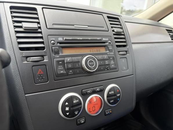 Nissan Tiida I с пробегом 2010 года, цена 478 000 рублей, 300160 км, хэтчбек, Автокод Объявления