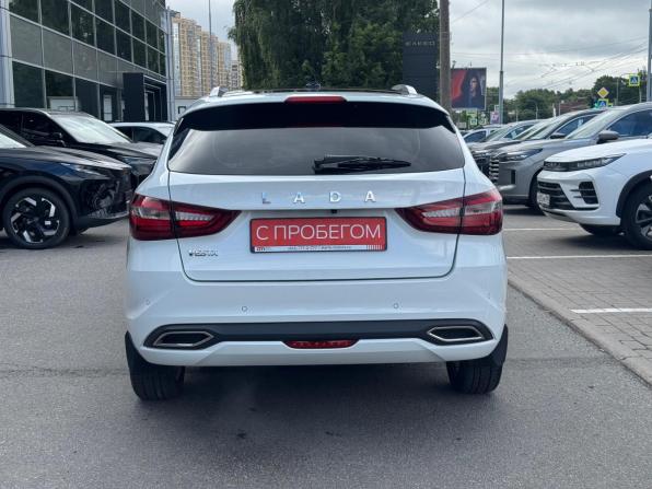 Lada (ВАЗ) Vesta I Рестайлинг (NG) с пробегом 2024 года, цена 1 549 000 рублей, 22300 км, универсал, Автокод Объявления