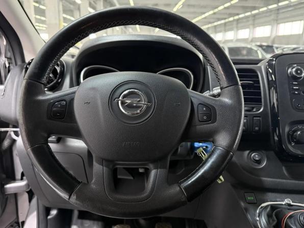 Opel Vivaro B с пробегом 2017 года, цена 1 850 000 рублей, 192002 км, минивэн, Автокод Объявления