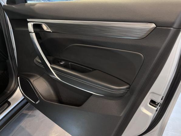Geely Atlas Pro с пробегом 2023 года, цена 2 095 000 рублей, 85355 км, внедорожник, Автокод Объявления