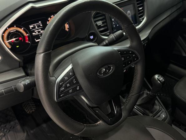 Lada (ВАЗ) Vesta I Рестайлинг (NG) с пробегом 2024 года, цена 1 349 000 рублей, 44500 км, седан, Автокод Объявления