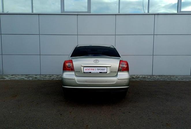 Toyota Avensis II Рестайлинг с пробегом 2006 года, цена 820 000 рублей, 297013 км, седан, Автокод Объявления
