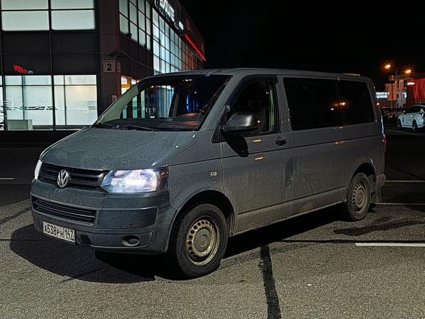Volkswagen Caravelle T5 Рестайлинг с пробегом 2014 года, цена 1 425 000 рублей, 360000 км, минивэн, Автокод Объявления