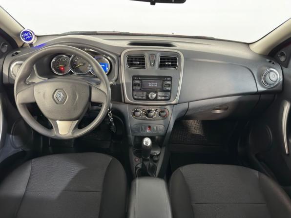 Renault Logan II с пробегом 2014 года, цена 719 900 рублей, 120000 км, седан, Автокод Объявления