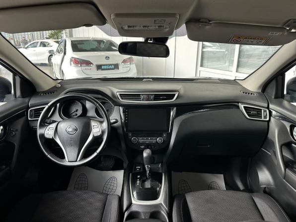 Nissan Qashqai II с пробегом 2017 года, цена 1 820 000 рублей, 93680 км, внедорожник, Автокод Объявления