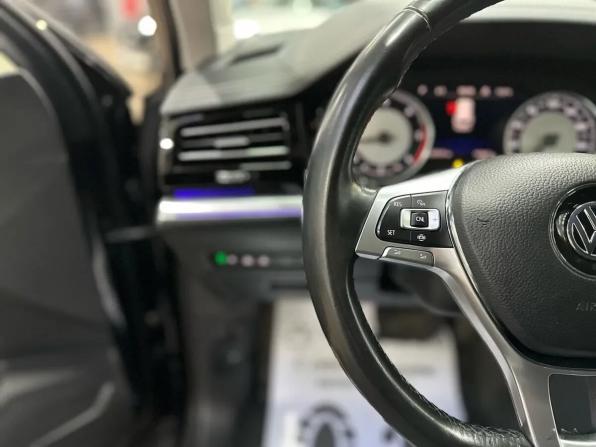 Volkswagen Touareg III с пробегом 2020 года, цена 4 250 000 рублей, 195867 км, внедорожник, Автокод Объявления
