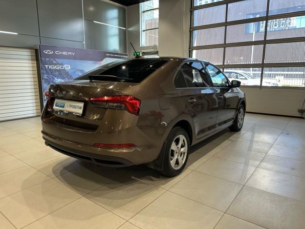 Skoda Rapid II с пробегом 2020 года, цена 1 650 000 рублей, 107313 км, лифтбек, Автокод Объявления