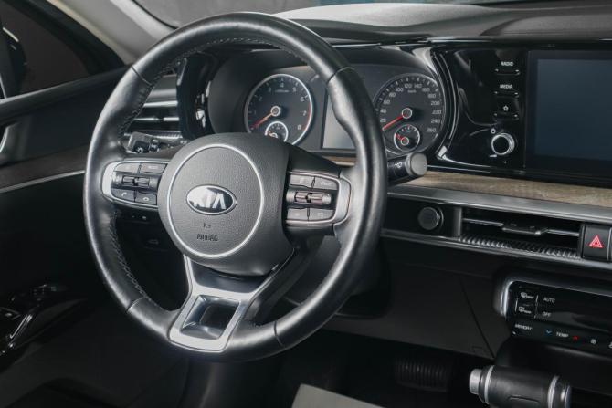 Kia K5 III с пробегом 2020 года, цена 2 559 000 рублей, 44500 км, седан, Автокод Объявления