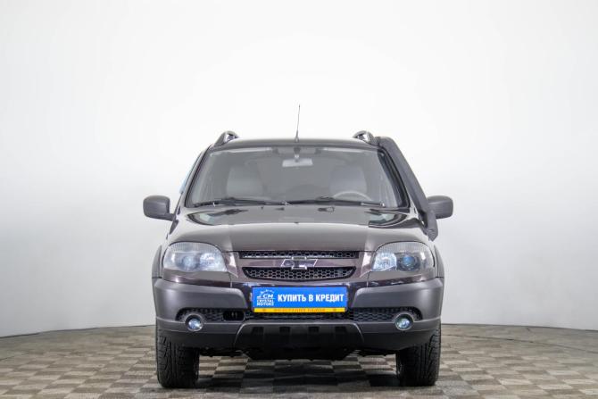 Chevrolet Niva I Рестайлинг с пробегом 2017 года, цена 929 000 рублей, 107521 км, внедорожник, Автокод Объявления
