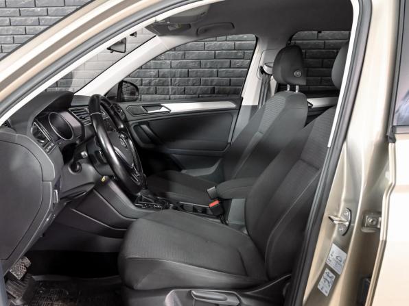 Volkswagen Tiguan II с пробегом 2020 года, цена 2 680 000 рублей, 55789 км, внедорожник, Автокод Объявления