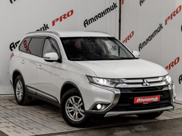 Mitsubishi Outlander III Рестайлинг 2 с пробегом 2017 года, цена 1 850 000 рублей, 105788 км, внедорожник, Автокод Объявления