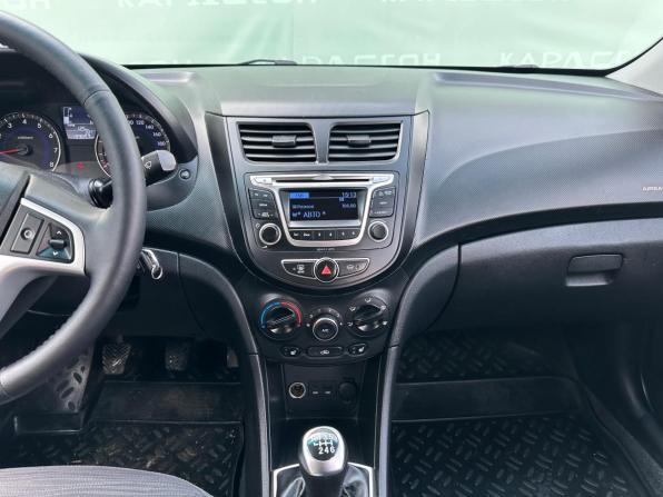 Hyundai Solaris I Рестайлинг с пробегом 2014 года, цена 820 000 рублей, 199853 км, седан, Автокод Объявления