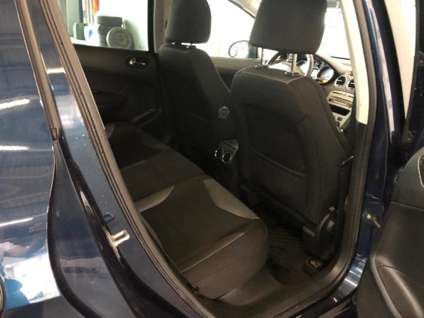 Peugeot 308 I с пробегом 2010 года, цена 450 000 рублей, 141230 км, хэтчбек, Автокод Объявления
