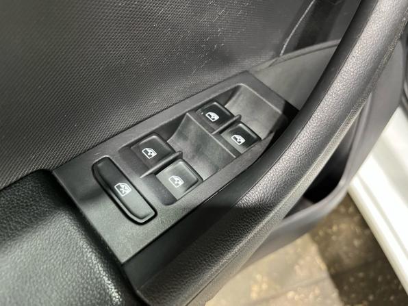Skoda Rapid II с пробегом 2021 года, цена 1 070 000 рублей, 330116 км, лифтбек, Автокод Объявления
