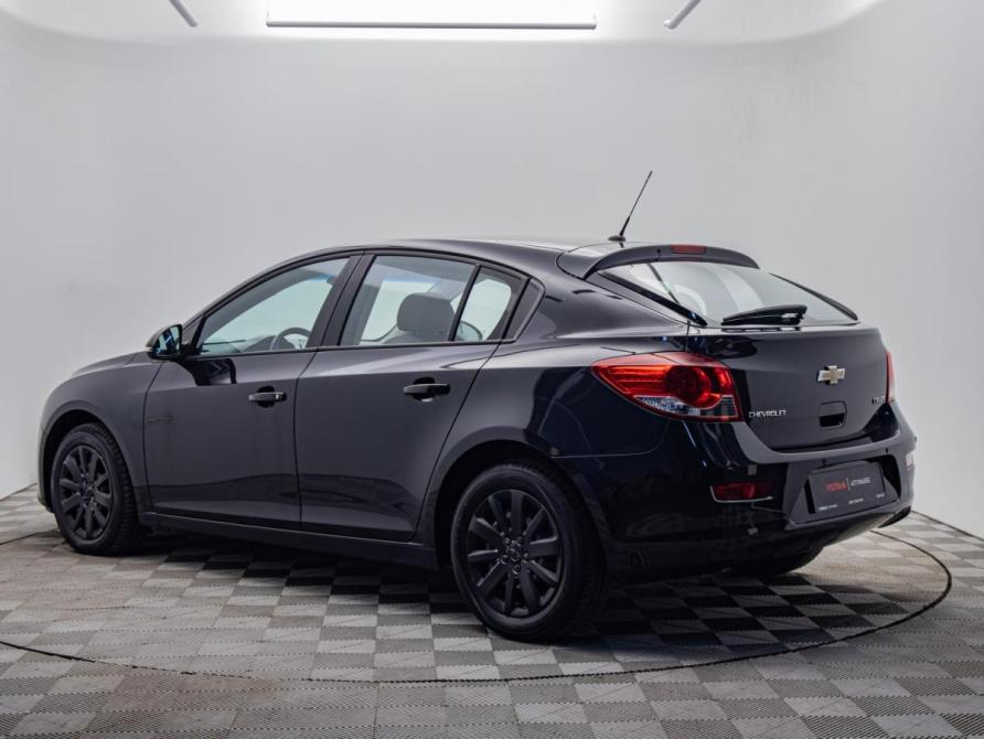 Chevrolet Cruze I Рестайлинг Москва  - изображение 3