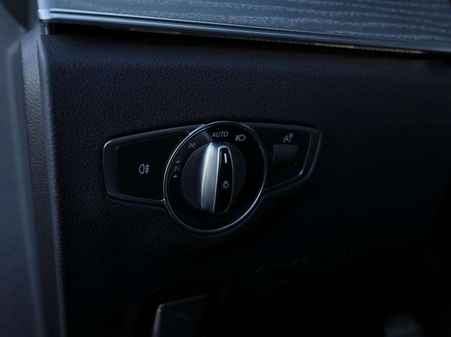 Mercedes-Benz E-Класс V (W213 S213 C238) Рестайлинг Москва  - изображение 11