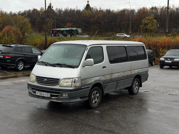 Toyota HiAce H100 с пробегом 2003 года, цена 699 000 рублей, 431000 км, минивэн, Автокод Объявления