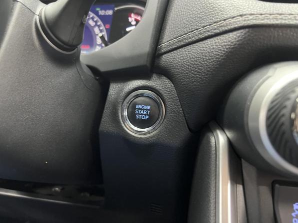 Toyota RAV4 V (XA50) с пробегом 2019 года, цена 2 700 000 рублей, 96657 км, внедорожник, Автокод Объявления