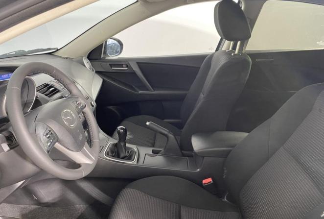 Mazda 3 II (BL) Рестайлинг с пробегом 2012 года, цена 730 000 рублей, 264610 км, седан, Автокод Объявления