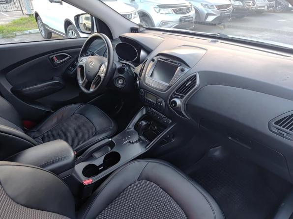 Hyundai ix35 I Рестайлинг с пробегом 2013 года, цена 1 495 000 рублей, 139590 км, внедорожник, Автокод Объявления