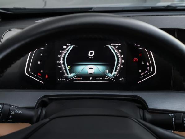 Changan Hunter Plus с пробегом 2023 года, цена 2 598 000 рублей, 58000 км, offers.body_type.unknown, Автокод Объявления