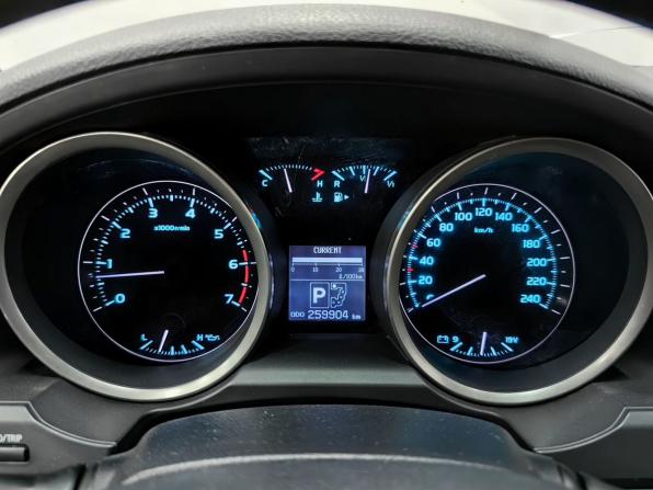 Toyota Land Cruiser 200 Series с пробегом 2008 года, цена 3 600 000 рублей, 253000 км, внедорожник, Автокод Объявления