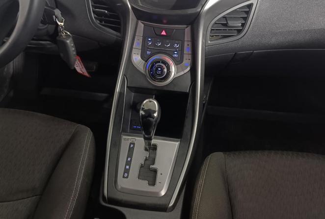 Hyundai Elantra V (MD) с пробегом 2012 года, цена 1 025 000 рублей, 164760 км, седан, Автокод Объявления