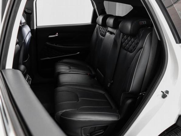 Hyundai Santa Fe IV Рестайлинг с пробегом 2021 года, цена 3 399 000 рублей, 94735 км, внедорожник, Автокод Объявления