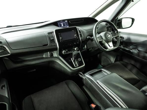 Nissan Serena V (C27) Рестайлинг с пробегом 2019 года, цена 2 300 000 рублей, 98320 км, минивэн, Автокод Объявления