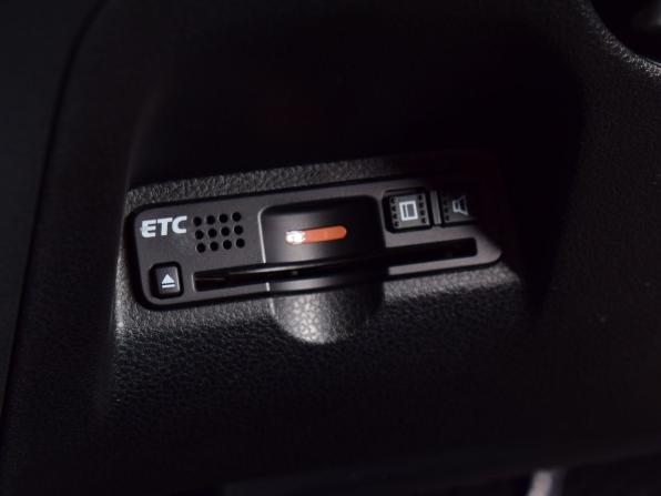 Honda Fit Shuttle I Рестайлинг с пробегом 2014 года, цена 1 169 995 рублей, 141639 км, универсал, Автокод Объявления