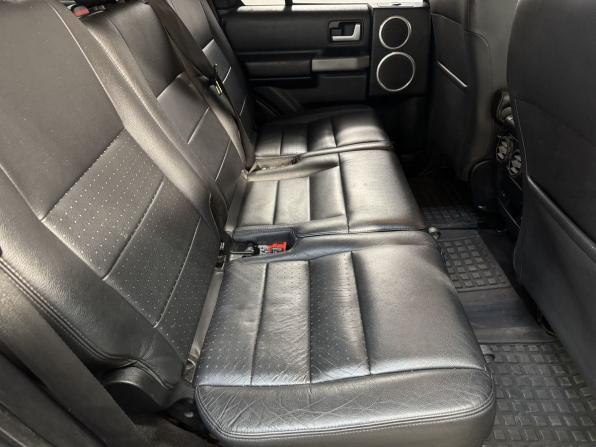 Land Rover Discovery III с пробегом 2007 года, цена 849 800 рублей, 300000 км, внедорожник, Автокод Объявления