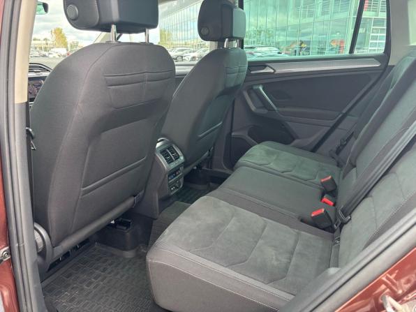 Volkswagen Tiguan II Рестайлинг с пробегом 2021 года, цена 3 010 000 рублей, 102000 км, внедорожник, Автокод Объявления