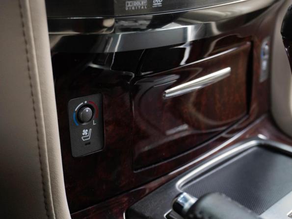 Lexus LX III с пробегом 2008 года, цена 2 699 000 рублей, 250282 км, внедорожник, Автокод Объявления
